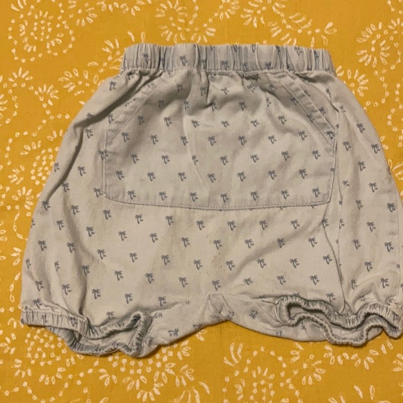 Zara Mini Set of 4 Shorts - Picture 5 of 10